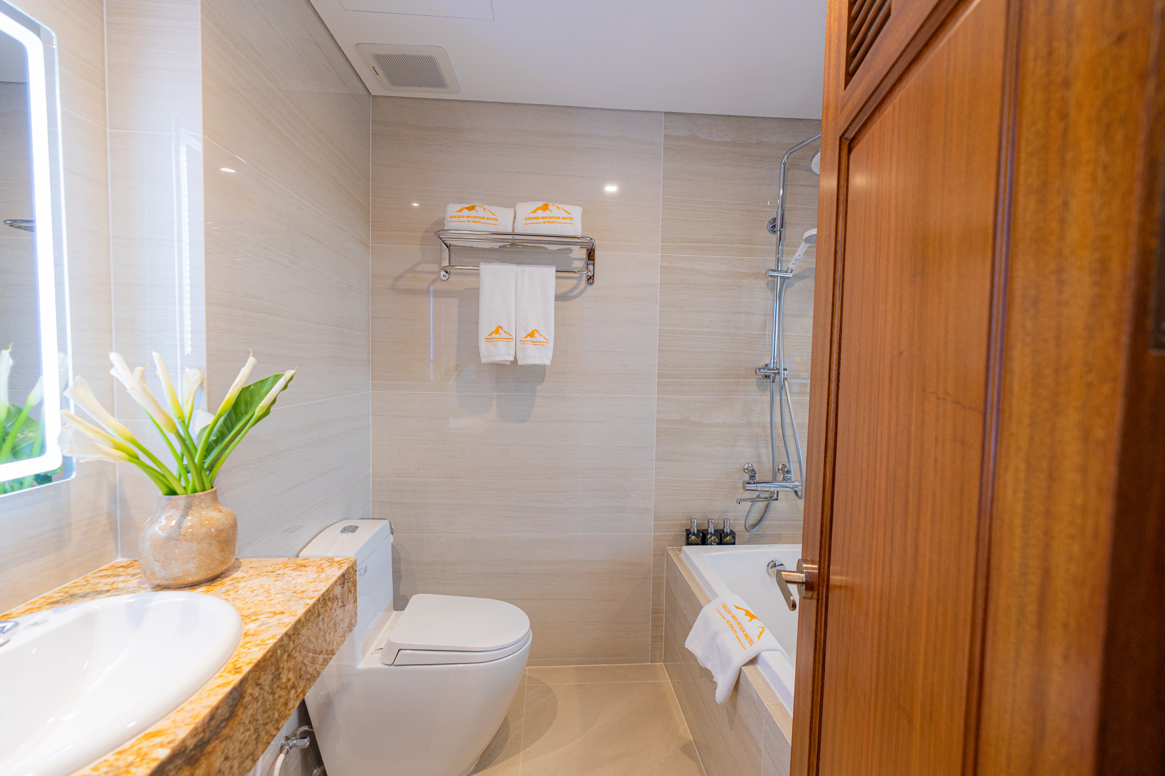 Deluxe Sea View (King/Twin)